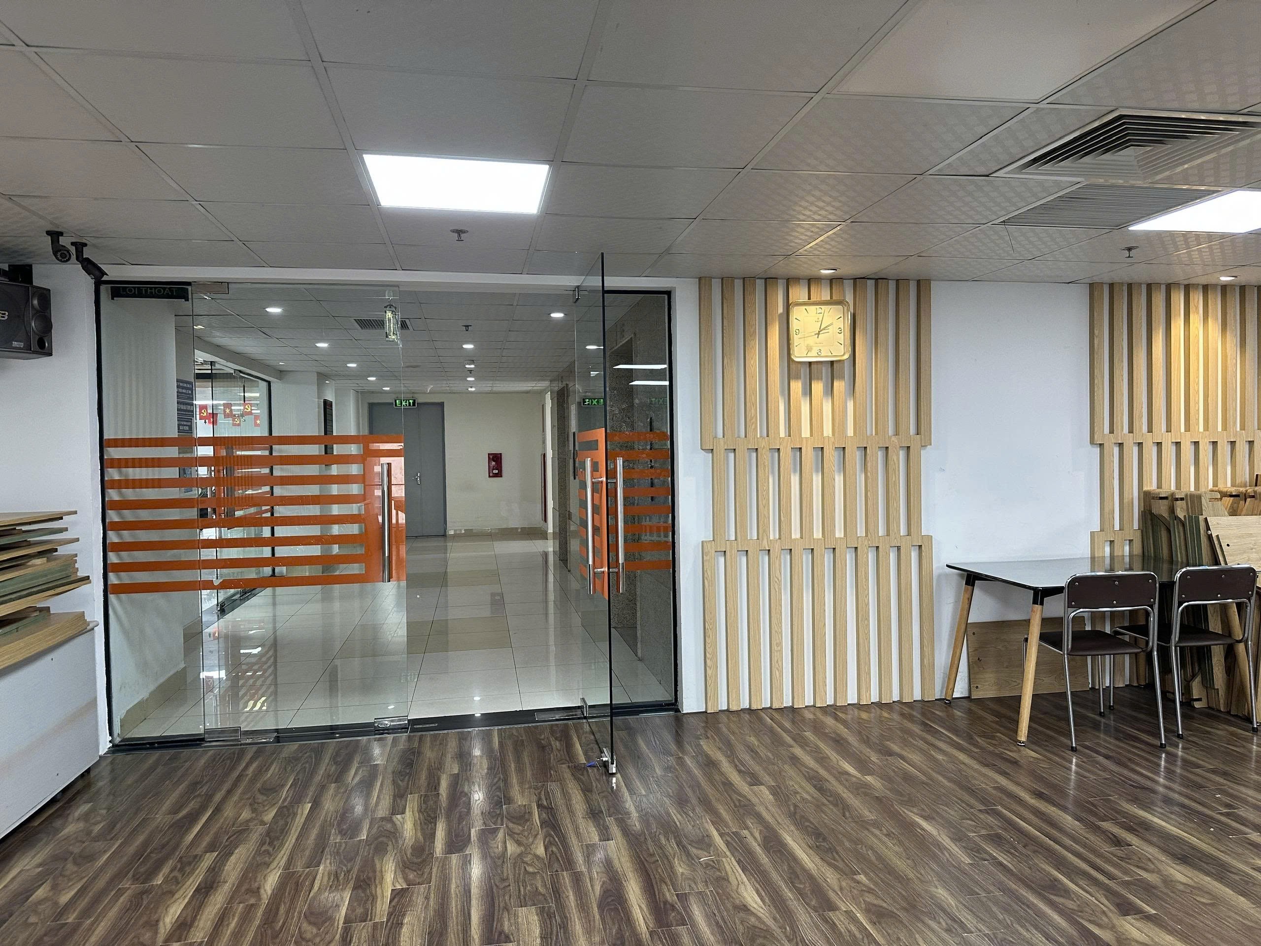 VĂN PHÒNG 637M2 TÒA MD COMPLEX, CHIA SẴN PHÒNG FULL NỘI THẤT 7