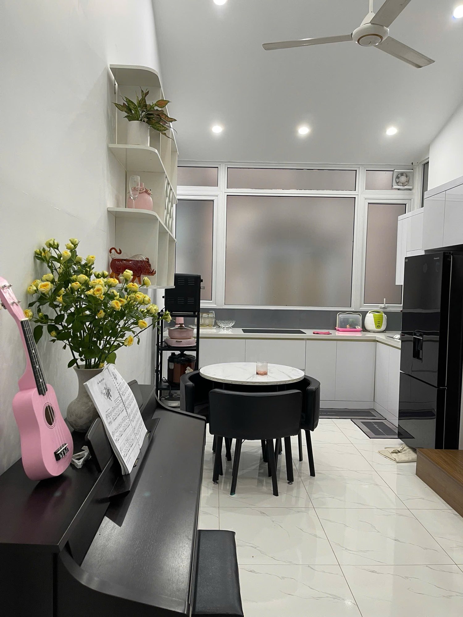 NHÀ MẶT NGÕ-38M 4T-2 THOÁNG-GẦN PHỐ-VỪA Ở VỪA KINH DOANH-GIANG VĂN MINH-BA ĐÌNH 4