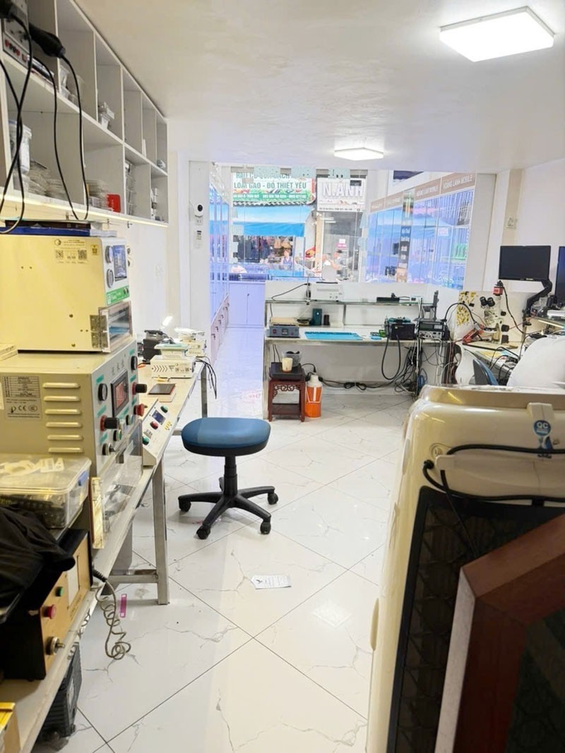 Hiếm có khó tìm trong phân khúc! 47,6m2 nhà 5 tầng, mặt phố An Đào A - kinh doanh sầm uất 4