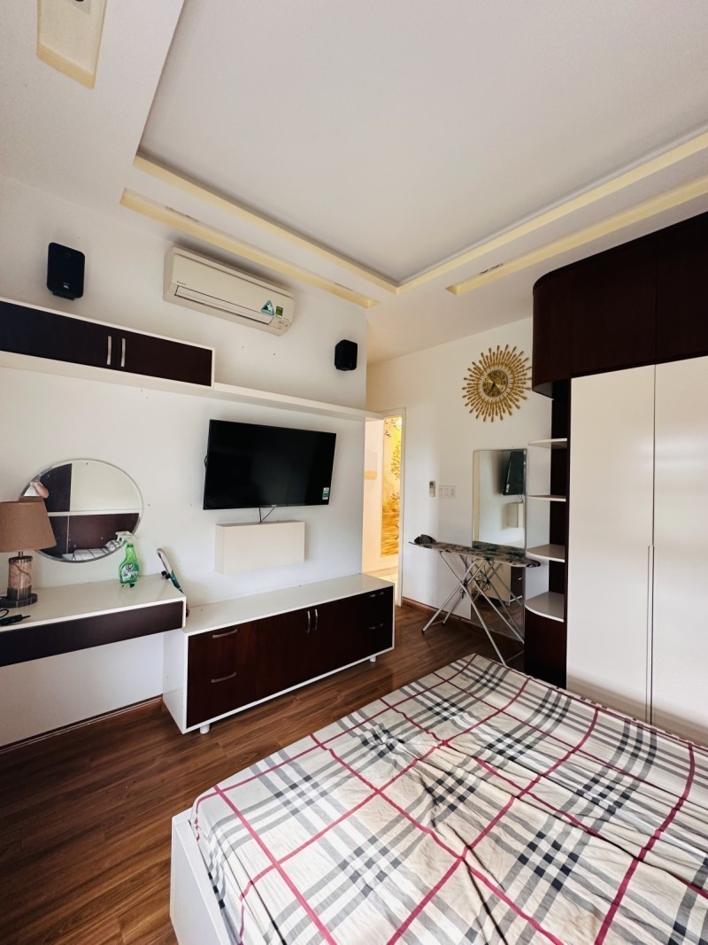 Bán nhà đường Đình Phong Phú, Tăng Nhơn Phú B, Q9, Thủ Đức, TP HCM. DT, 80m2, 3 tầng, SHR. Giá - 5