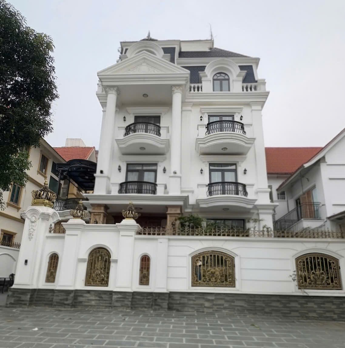 Nhà tôi cho thuê nhà, Lê Trọng Tấn, Hoàng Văn Thái,, 342m2x 4T -58 tr