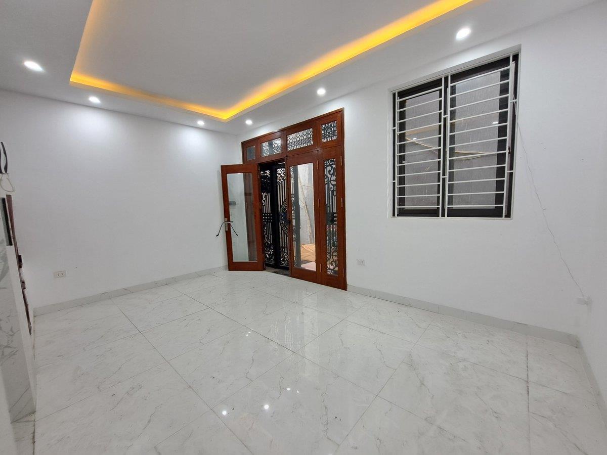 SIÊU PHẨM - TRUNG TÂM ĐỐNG ĐA - 6 TẦNG THANG MÁY MỚI TINH - HAI THOÁNG - GẦN Ô TÔ VÀI BƯỚC CHÂN RA 4