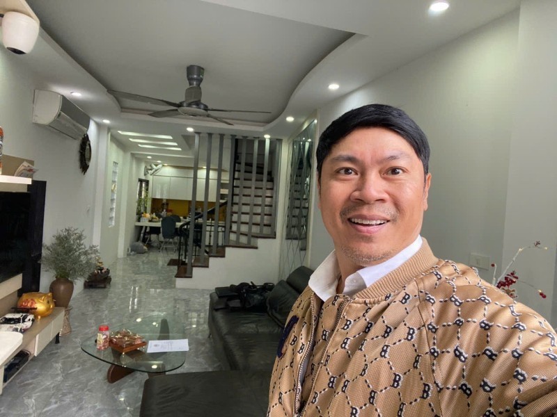 BÁN NHÀ NGỌC LÂM – MẶT HỒ TAI TRÂU – KINH DOANH ĐẸP 3