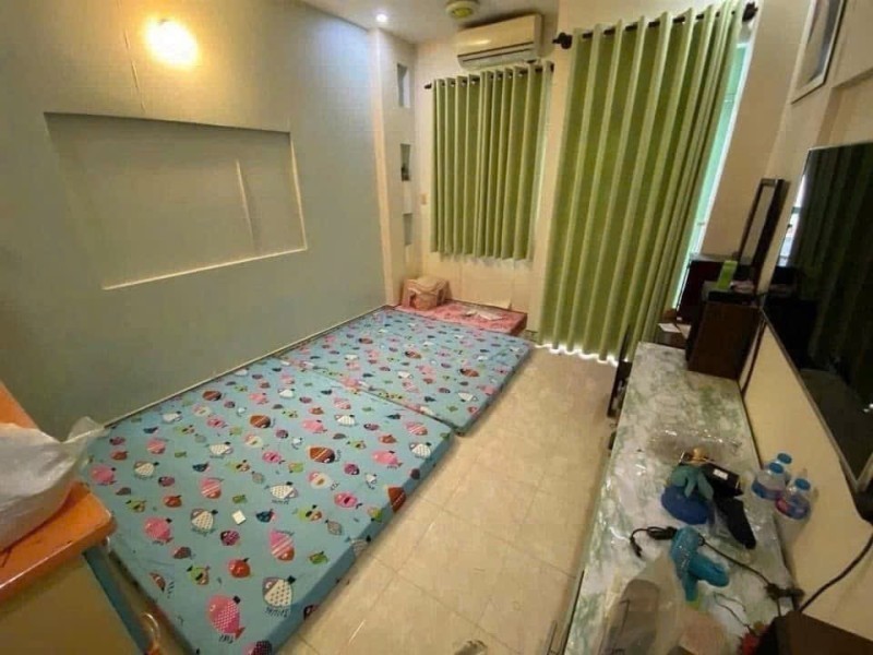 NHÀ NGON HIẾM CÓ ĐƯỜNG 3/2 Q11 50M2 4 TẦNG 4PN 4WC SÂN THƯỢNG CHỈ 5.98 TỶ 8