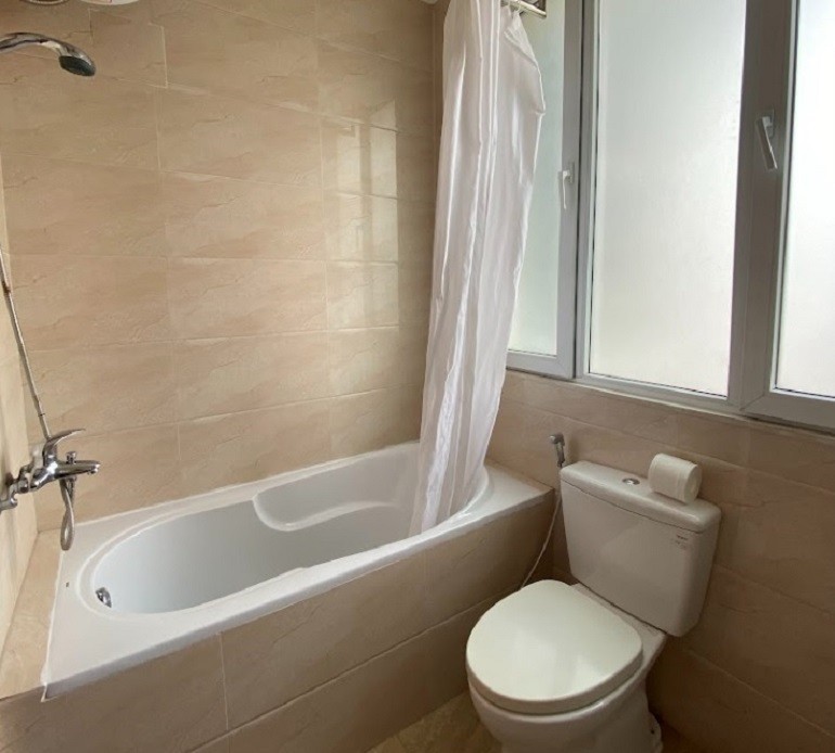 Cho thuê Căn hộ chung cư đường Lê Văn Hưu, Phường Bùi Thị Xuân, Diện tích 75m², Giá 26 Triệu 8