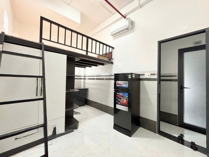Bán căn hộ DV, Tăng Nhơn Phú B, Q9, Thủ Đức, TP HCM, DT 146m2, 6 tầng. Giá 21.9 tỷ, 3