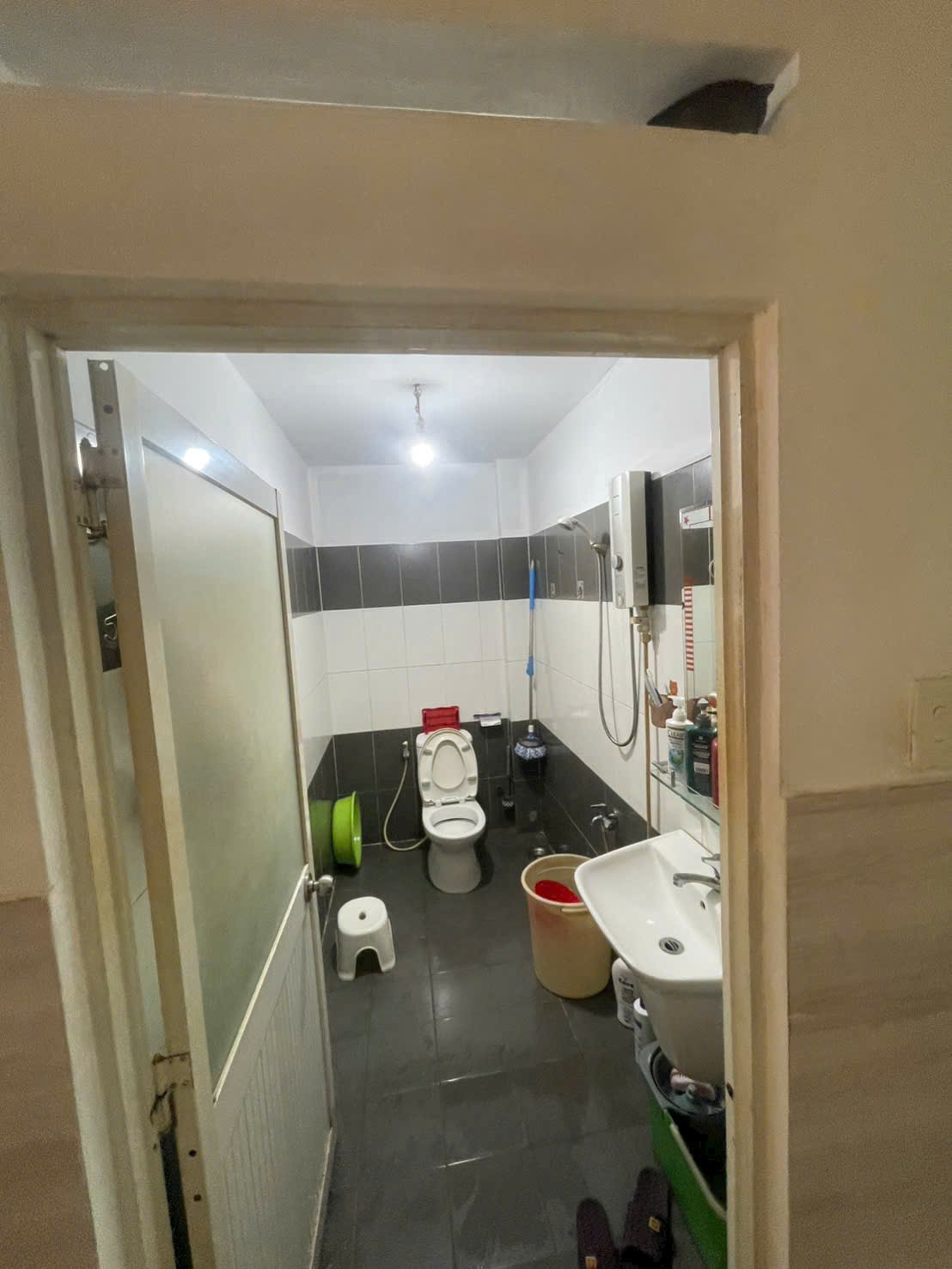 NHÀ NGON GIÁ MỀM GẦN CHỢ TÂN HƯƠNG TÂN PHÚ 83M2 2 TẦNG SHR CHỈ 6.3 TỶ 8