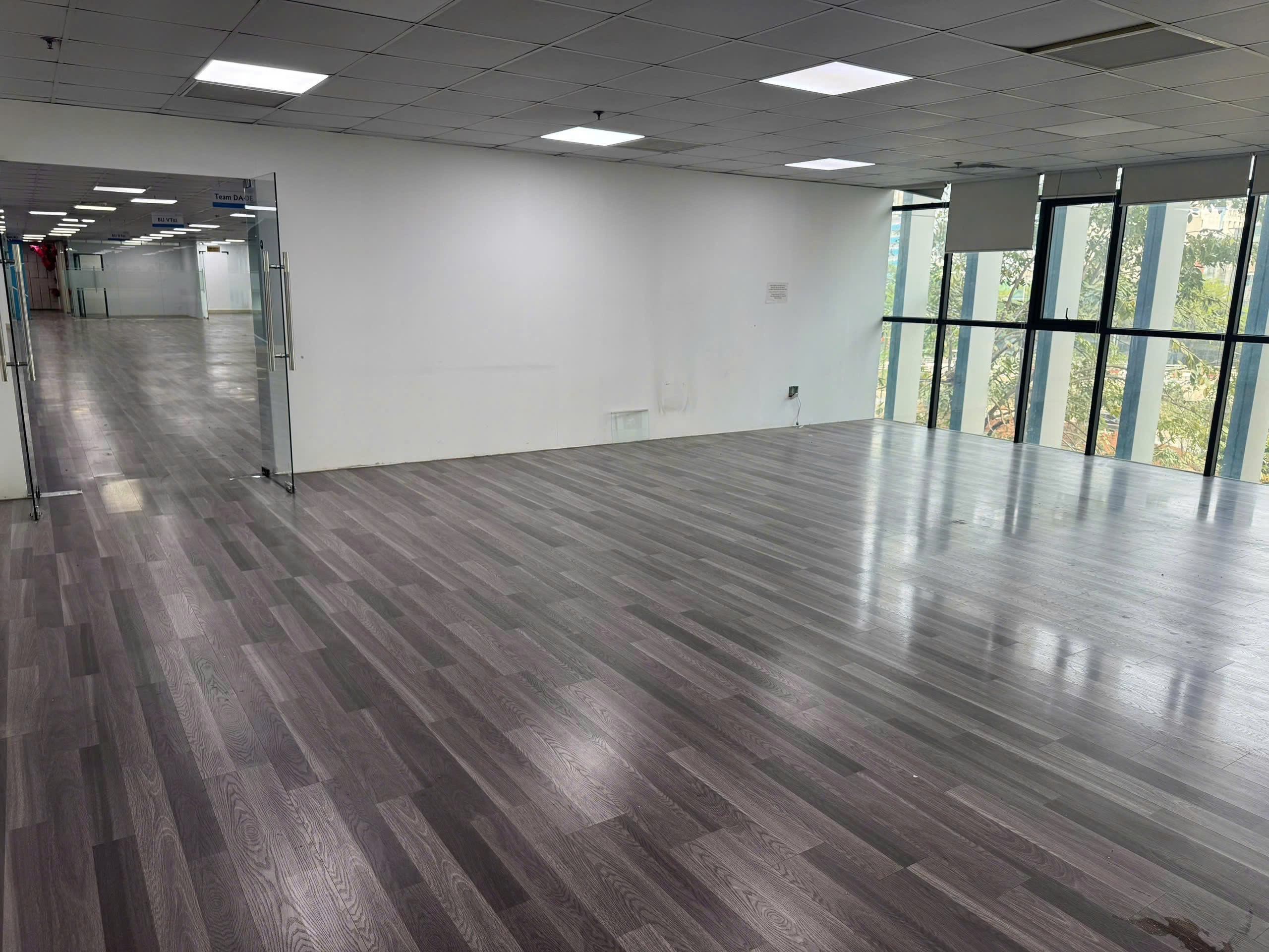 VĂN PHÒNG 430M2 MẶT TIỀN NGÃ TƯ HOÀNG QUỐC VIỆT VỚI GIÁ ALL-IN CỰC HỢP LÝ 5