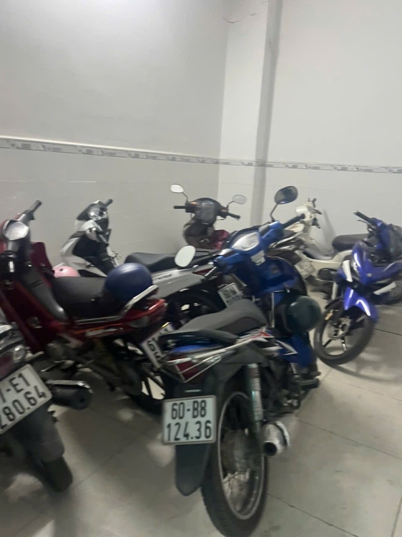 Bán nhà đường số 11, Tăng Nhơn Phú B, Thủ Đức, TP HCM. DT 173m2, 4 tầng. Giá  - 16.3 Tỷ 3