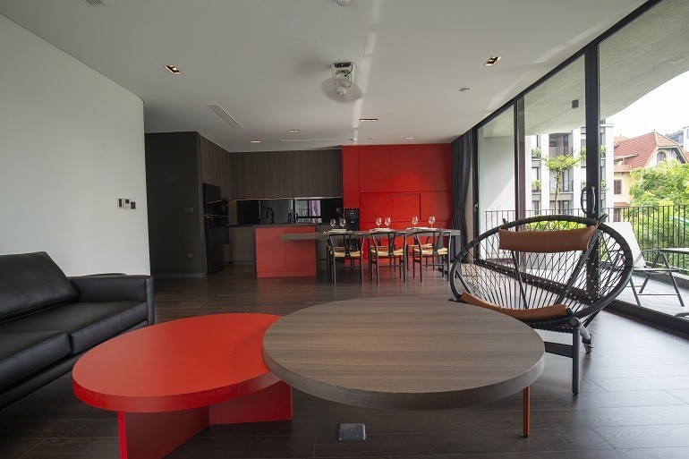 Cho thuê Căn hộ chung cư đường Tô Ngọc Vân, Phường Quảng An, Diện tích 180m², Giá 83.2 Triệu 2