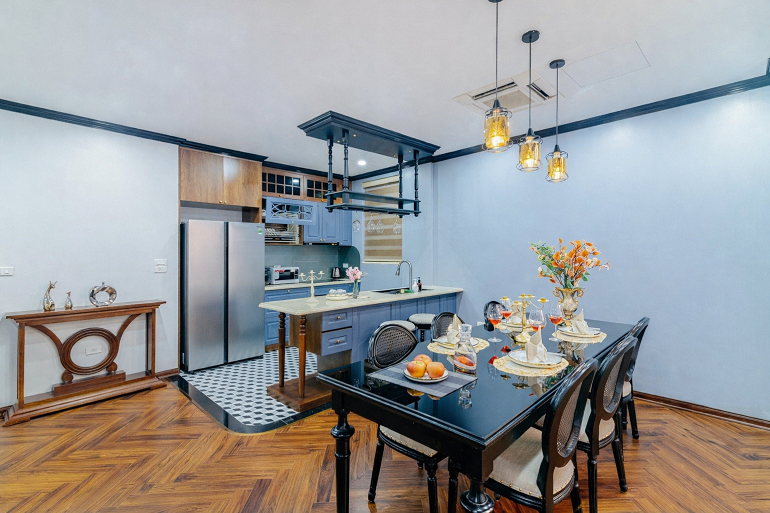 Cho thuê Căn hộ chung cư đường Đặng Thai Mai, Phường Quảng An, Diện tích 160m², Giá 32 Triệu/tháng
