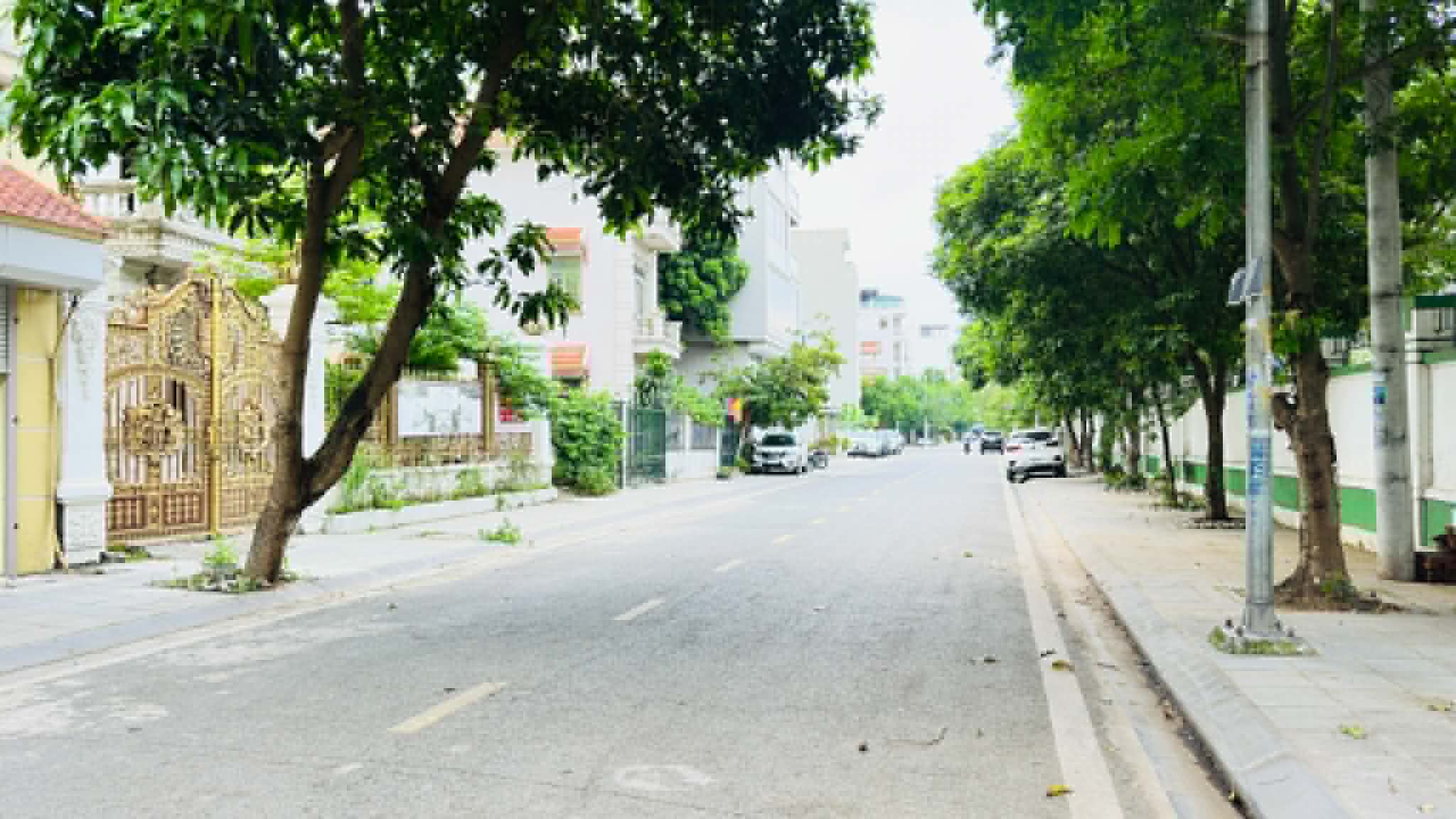 tái định cư Thượng Thanh, 52m x 5 tầng, vỉa hè, ôtô tránh, vừa ở vừa cho thuê 2