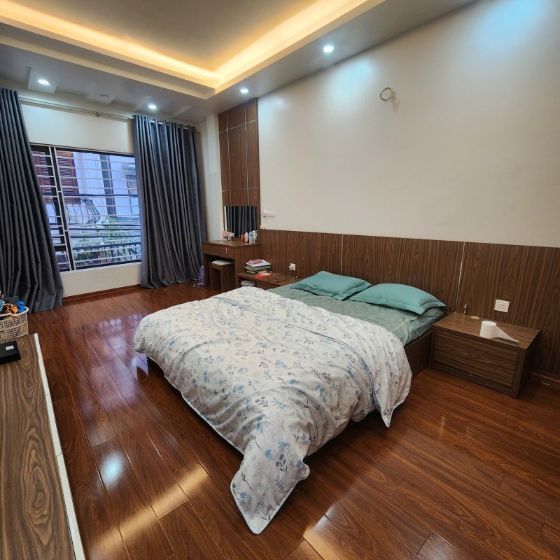 NGỌC THỤY – LONG BIÊN - Ô TÔ VÀO NHÀ • KINH DOANH TỐT • 5 TẦNG 5