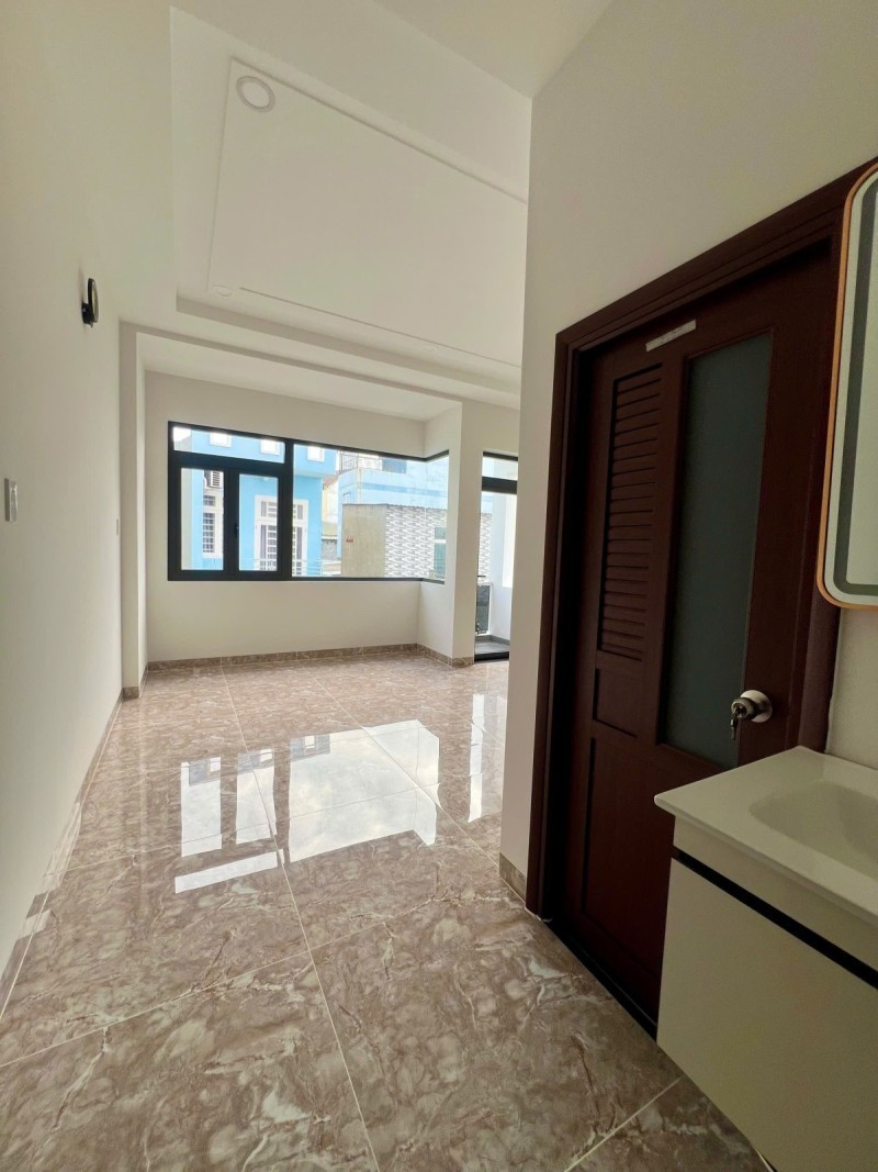Bán nhà đường số 160, Tăng Nhơn Phú A, Q9, Thủ Đức, TP HCM. DT 75m2, 3 tầng, SH. Giá  6.7 tỷ 5