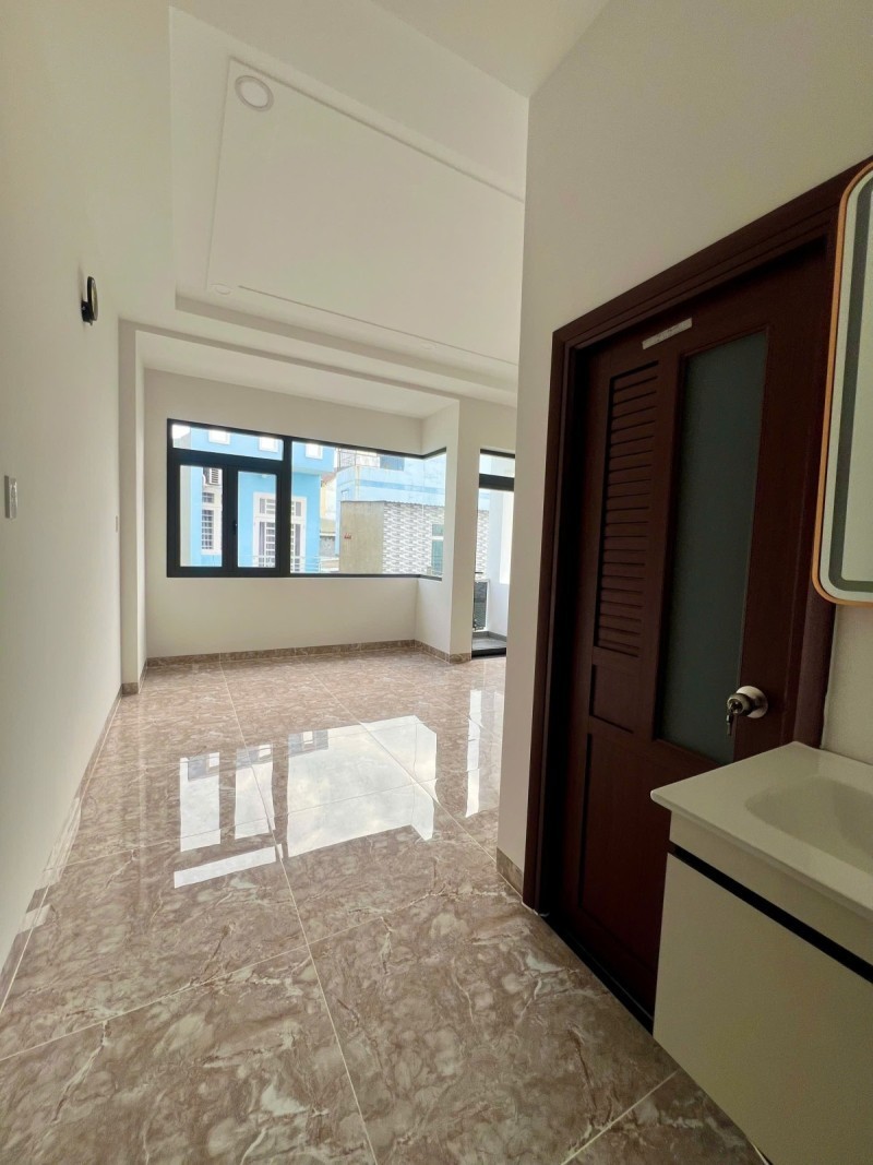 Bán nhà đường số 160, Tăng Nhơn Phú A, Q9, Thủ Đức, TP HCM. DT 75m2, 3 tầng, SH. Giá  6.7 tỷ 5