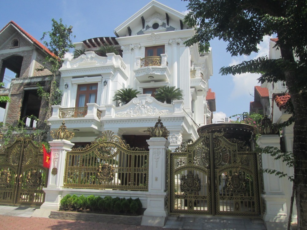 Anh Hùng bán Gấp biệt thự Geleximco Lê Trọng Tấn view công viên 250m2 chỉ 31.x tỷ. Lh 0989626116