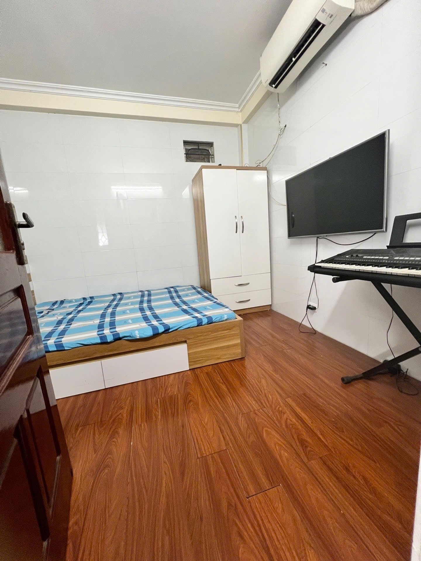 Cần bán Nhà mặt tiền đường Tam Trinh, Phường Vĩnh Tuy, Diện tích 27m², Giá 6.9 Tỷ 3