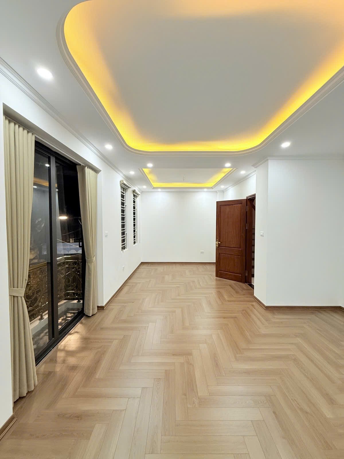 Cần bán Nhà mặt tiền đường Minh Khai, Phường Minh Khai, Diện tích 60m², Giá 24.8 Tỷ 3