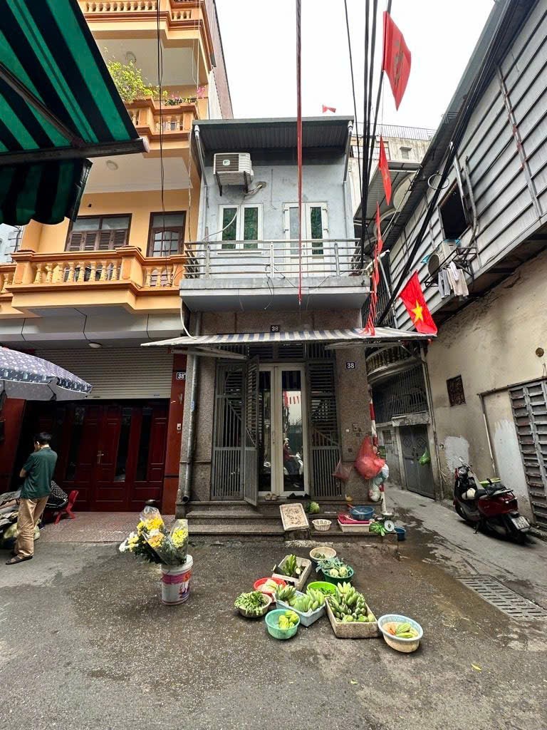 Cần bán Nhà mặt tiền đường Kim Ngưu, Phường Thanh Lương, Diện tích 46m², Giá 14.2 Tỷ 5