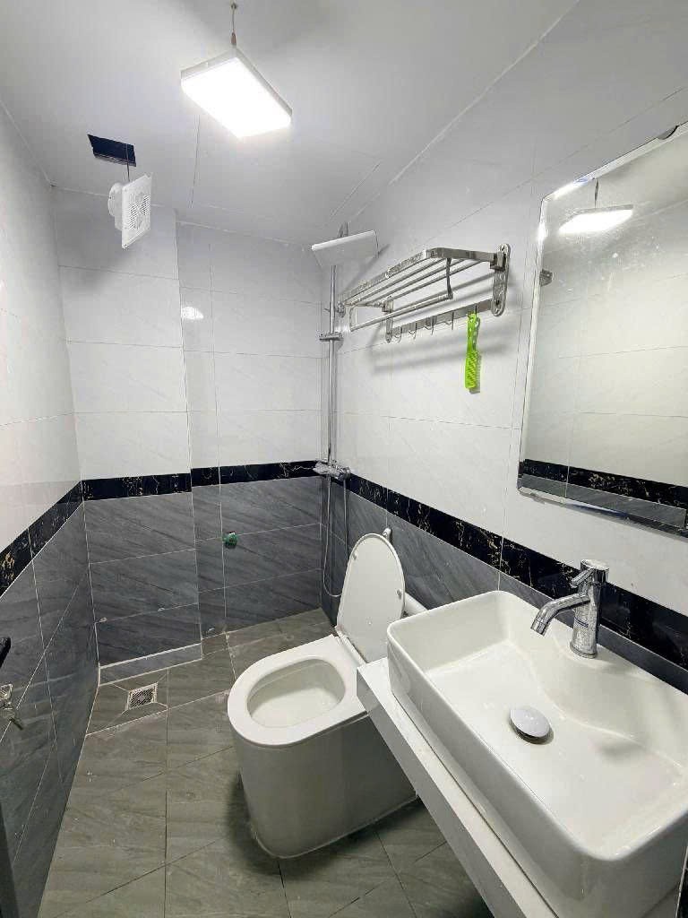 Cần bán Nhà mặt tiền đường Lĩnh Nam, Phường Vĩnh Hưng, Diện tích 35m², Giá 8.5 Tỷ 4