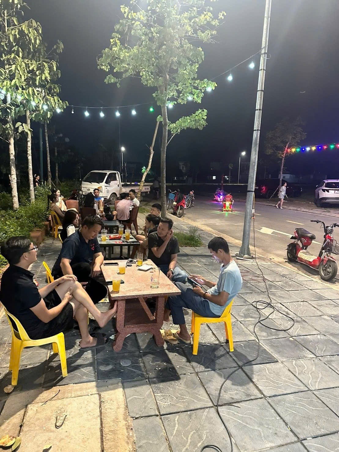 Cần bán Nhà mặt tiền dự án Khu đô thị mới Đồng Cửa, Diện tích 82m², Giá Thương lượng 2