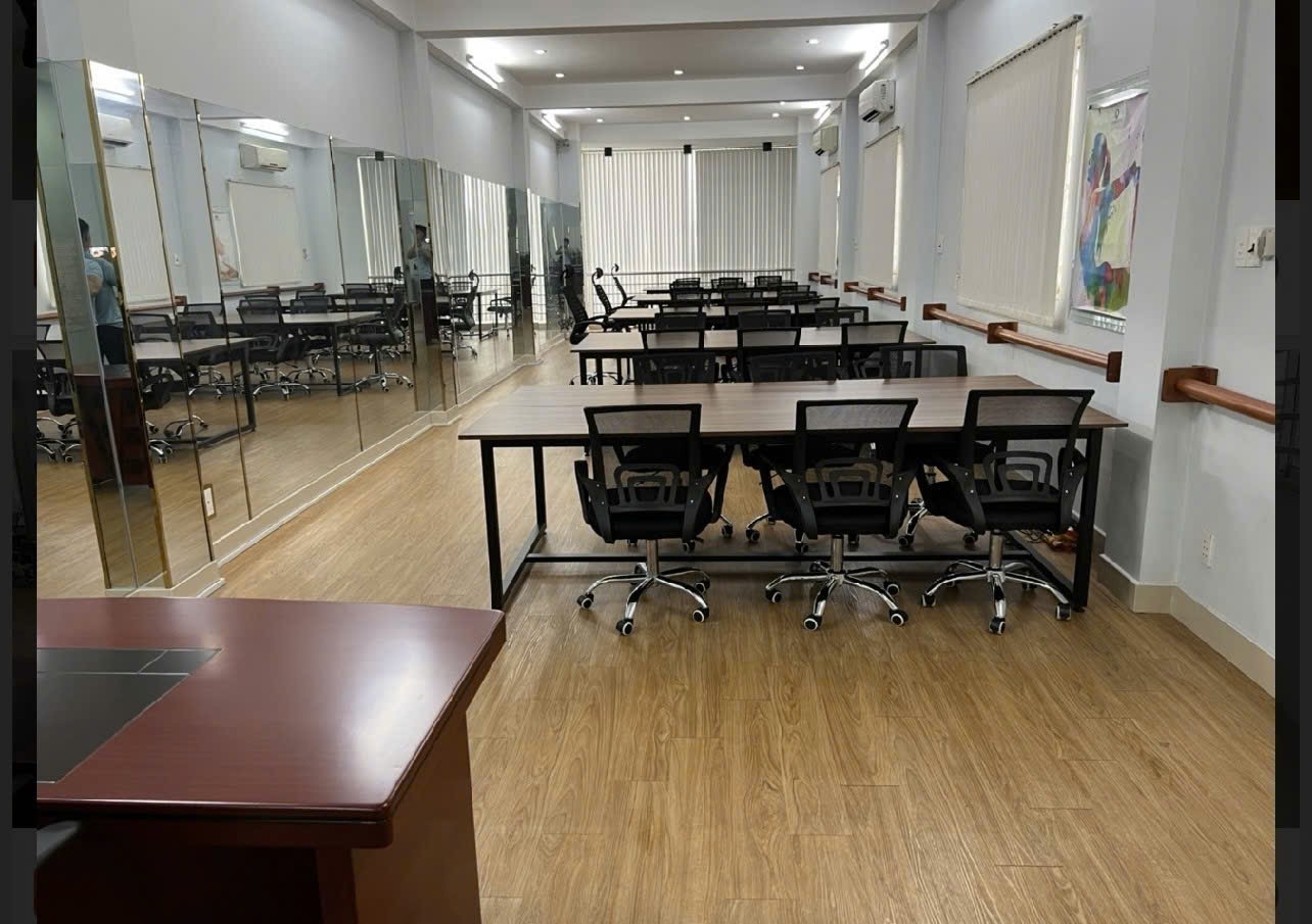 MT PHẠM VĂN ĐỒNG - TOÀ VP 5 TẦNG THANG MÁY 93m2 - 24.2 TỶ 8