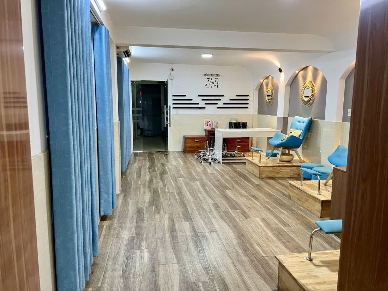 MT PHẠM VĂN ĐỒNG - TOÀ VP 5 TẦNG THANG MÁY 93m2 - 24.2 TỶ 6