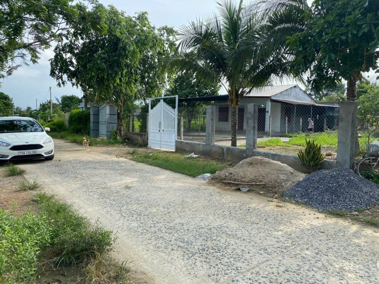 Bán đất Diên Lâm rộng rãi xây nhà vườn mặt đường gần TL8 đối diện cổng Pháp Viện Thánh Sơn 2