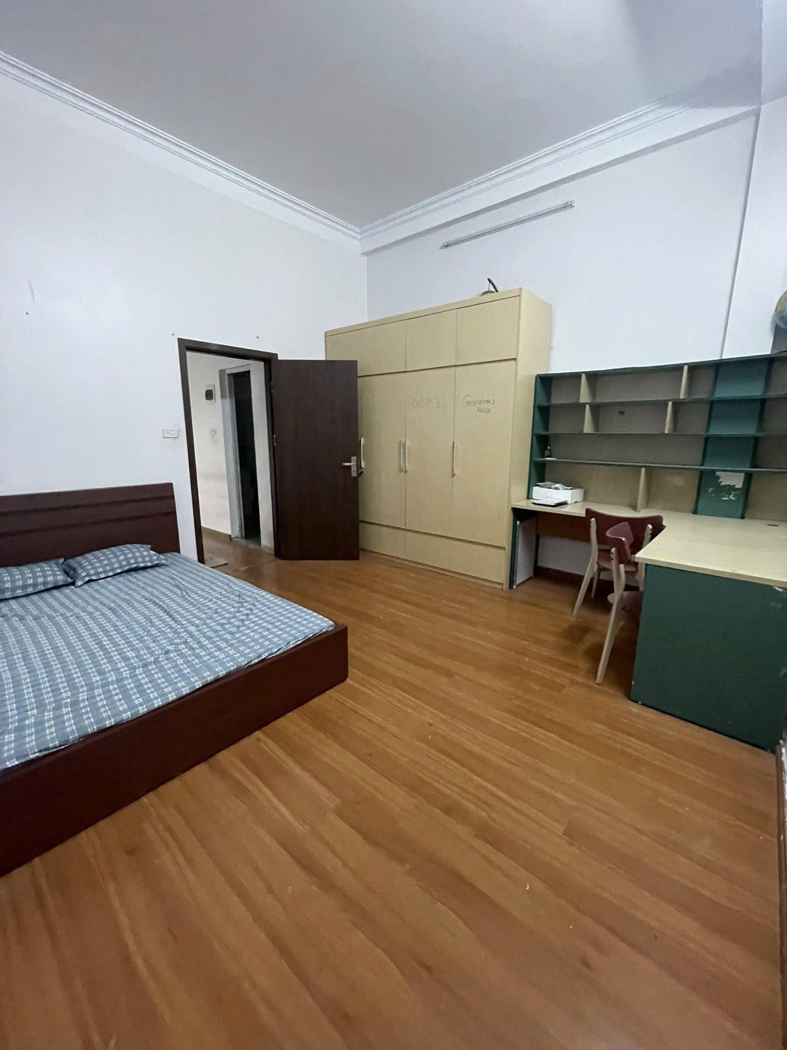 Cho thuê nhà riêng ngõ 23 Lạc Trung, Hai Bà Trưng 52M x 3T (4 ngủ) FULL ĐỒ đẹp giá 15.5 triệu 4