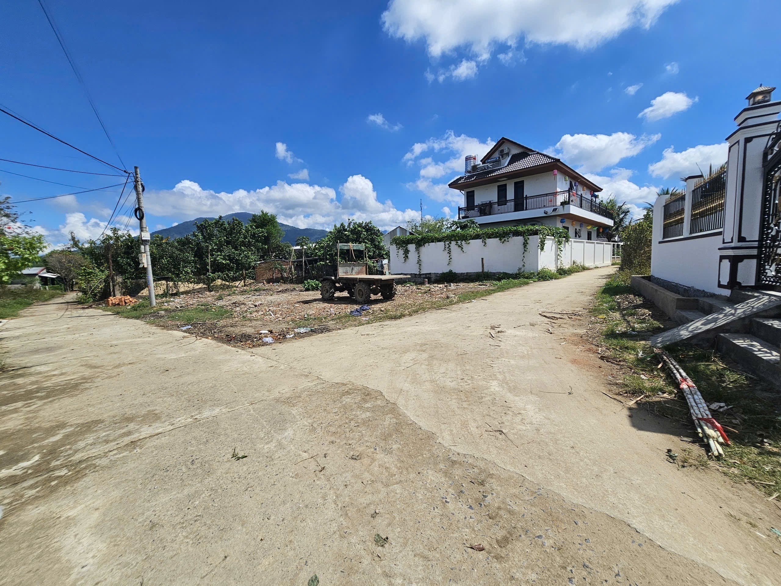 Bán đất Diên Đồng full thổ thôn Đồng Trăn 1 giá rẻ đường thông gần chợ 7