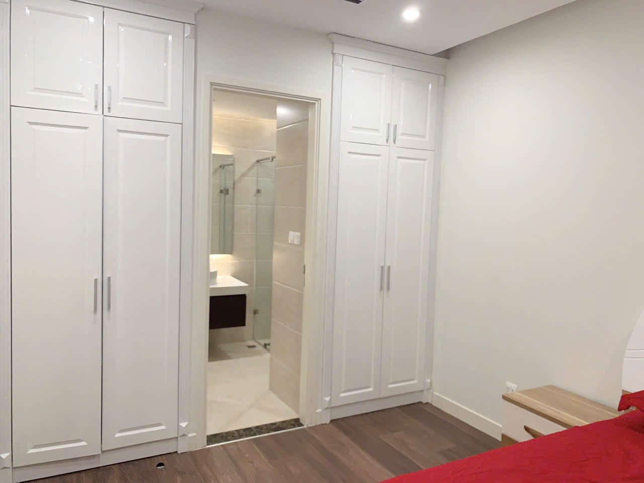 Bán căn hộ 2PN tại Imperia Garden dt 70m2, full đồ, giá 7.x tỷ 6