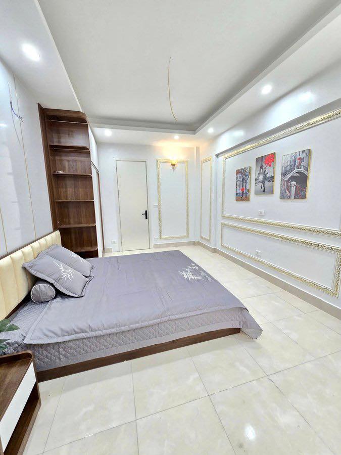 Bán Nhà Việt Hưng, Long Biên 32m2, 5T chỉ 7,05 tỷ (ngõ vào thuận tiện, sổ giao dịch ngay) 3