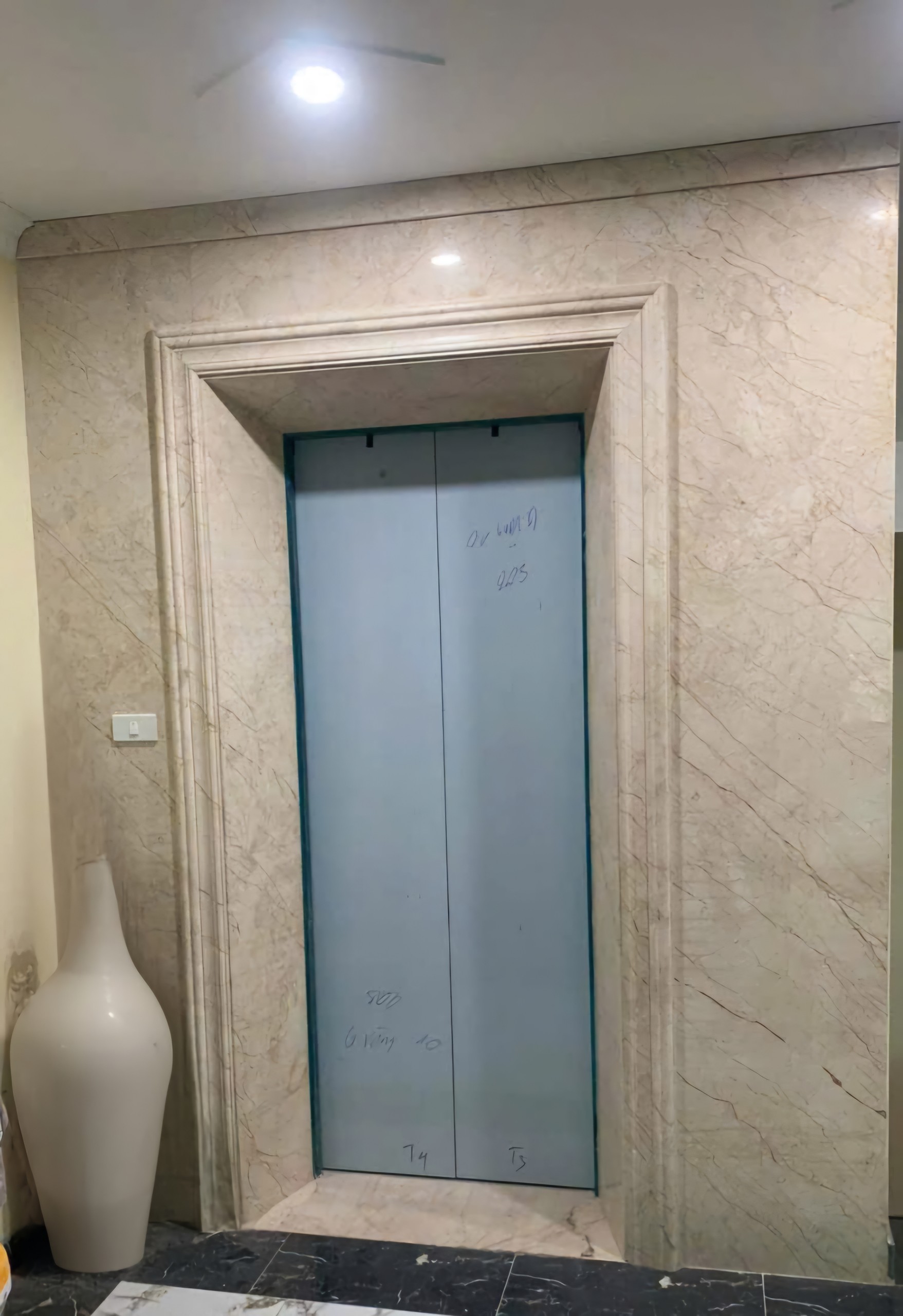 Cho thuê nhà, Trung Hòa, Vũ Phạm Hàm, Trần Kim Xuyến; 119m2* 4T -37 tr 3