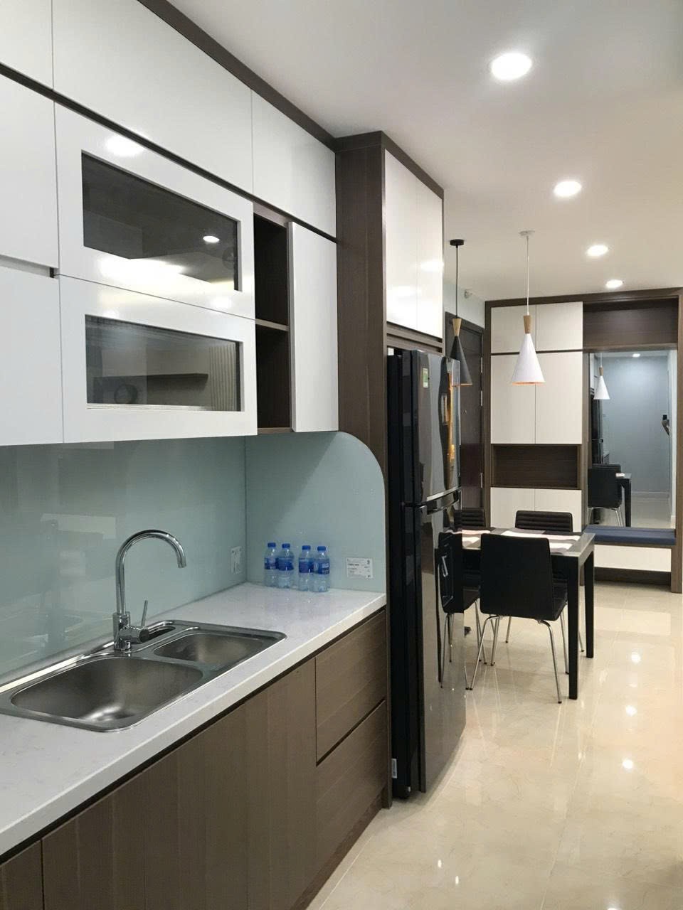 Bán căn 2 ngủ 86m2 VIEW HỒ tại Vinhomes D'Capitale - SHLD 5