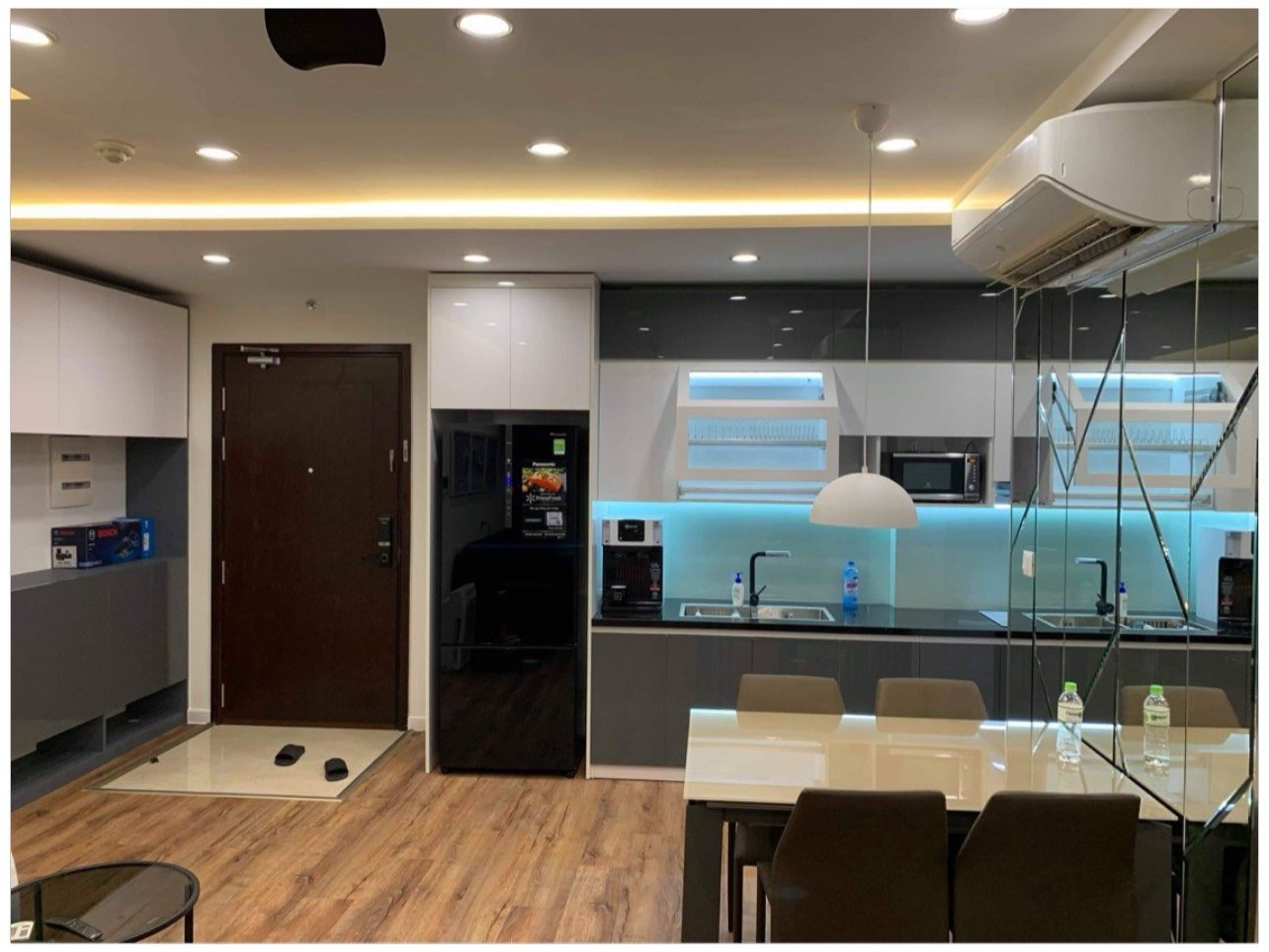 B.Á.N căn hộ 2PN-76m2 Vinhomes D'Capitale, View đẹp - chỉ 8ty8 4