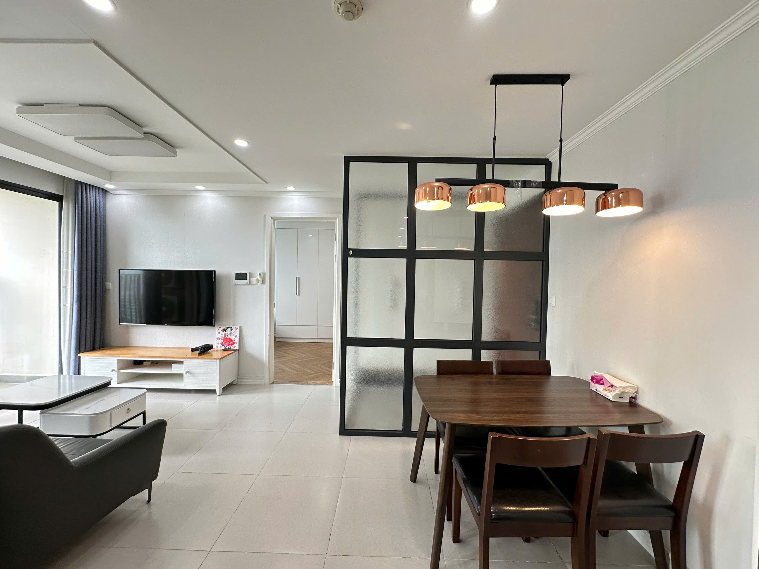 Bán gấp căn 2PN-76m2 Vinhomes D'Capitale, full đồ, giá 8.8 tỷ 4