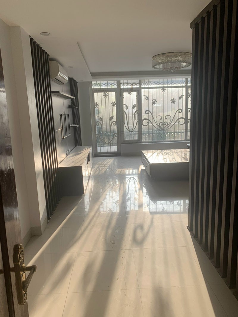 Nhà Đẹp Phúc Lợi 92,4m2, 4 Tầng - Đường 15m Kinh Doanh Đa Ngành - Ngay Cạnh Hệ Thống Trường Học Các 6