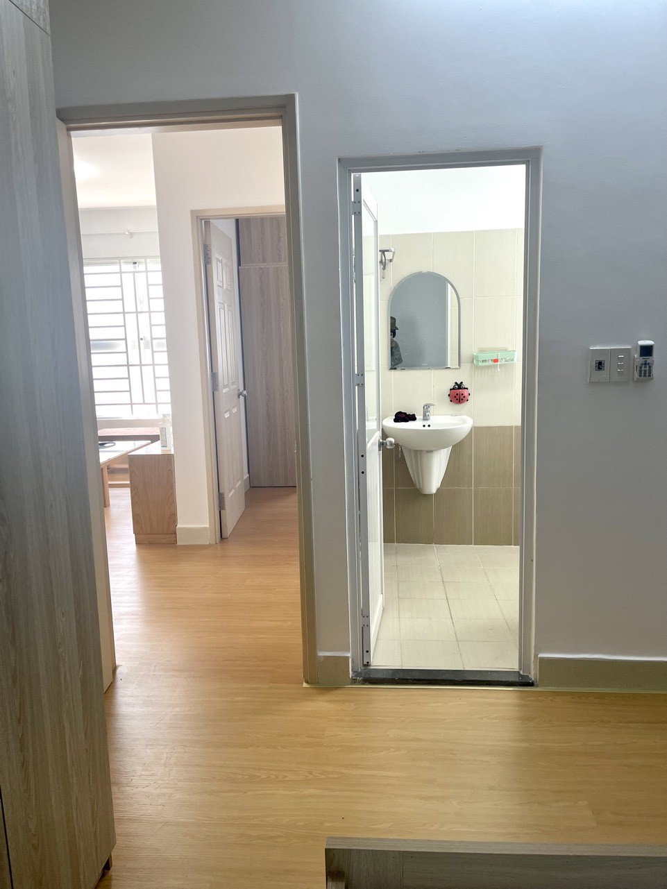 Cho thuê căn hộ 2PN 2WC full nội thất gần KCN Amata 2