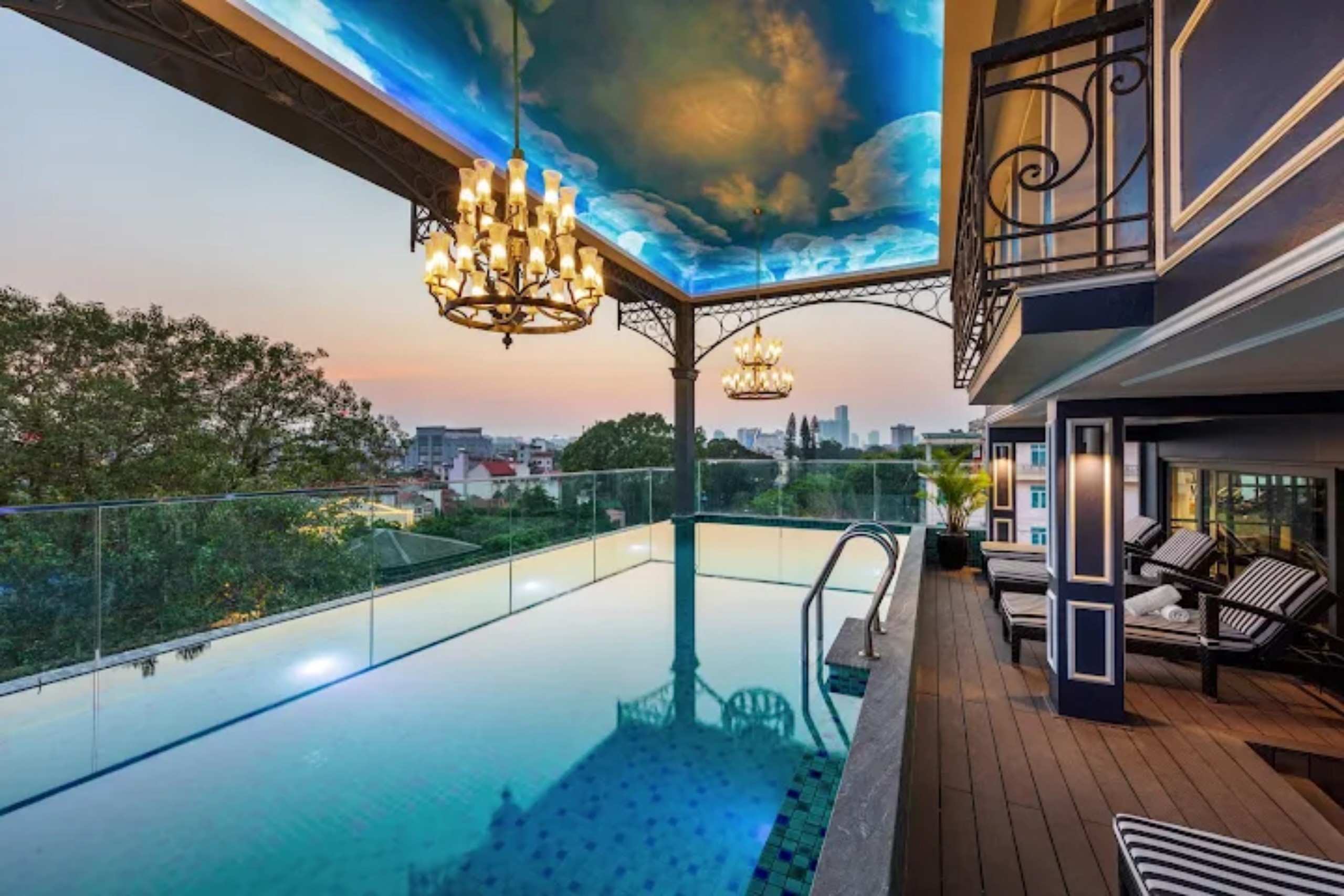 BÁN KS MẶT PHỐ NGUYỄN HỮU HUÂN, HOÀN KIẾM, 230M2, 8 TẦNG 1 HẦM, MT 15M - DÒNG TIỀN 14 TỶ/NĂM, 680 2