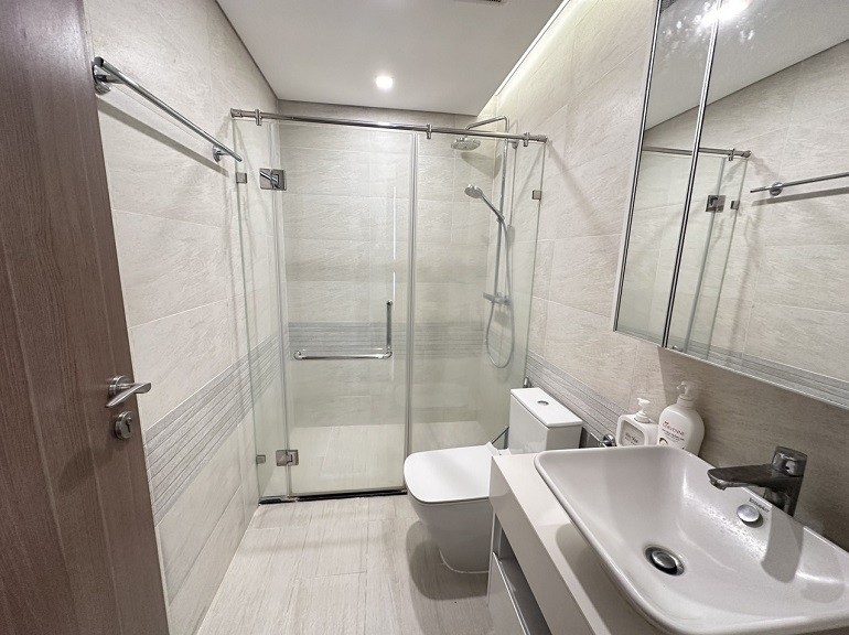 Cho thuê Căn hộ chung cư đường Liễu Giai, Phường Liễu Giai, Diện tích 115m², Giá 59.8 Triệu 3