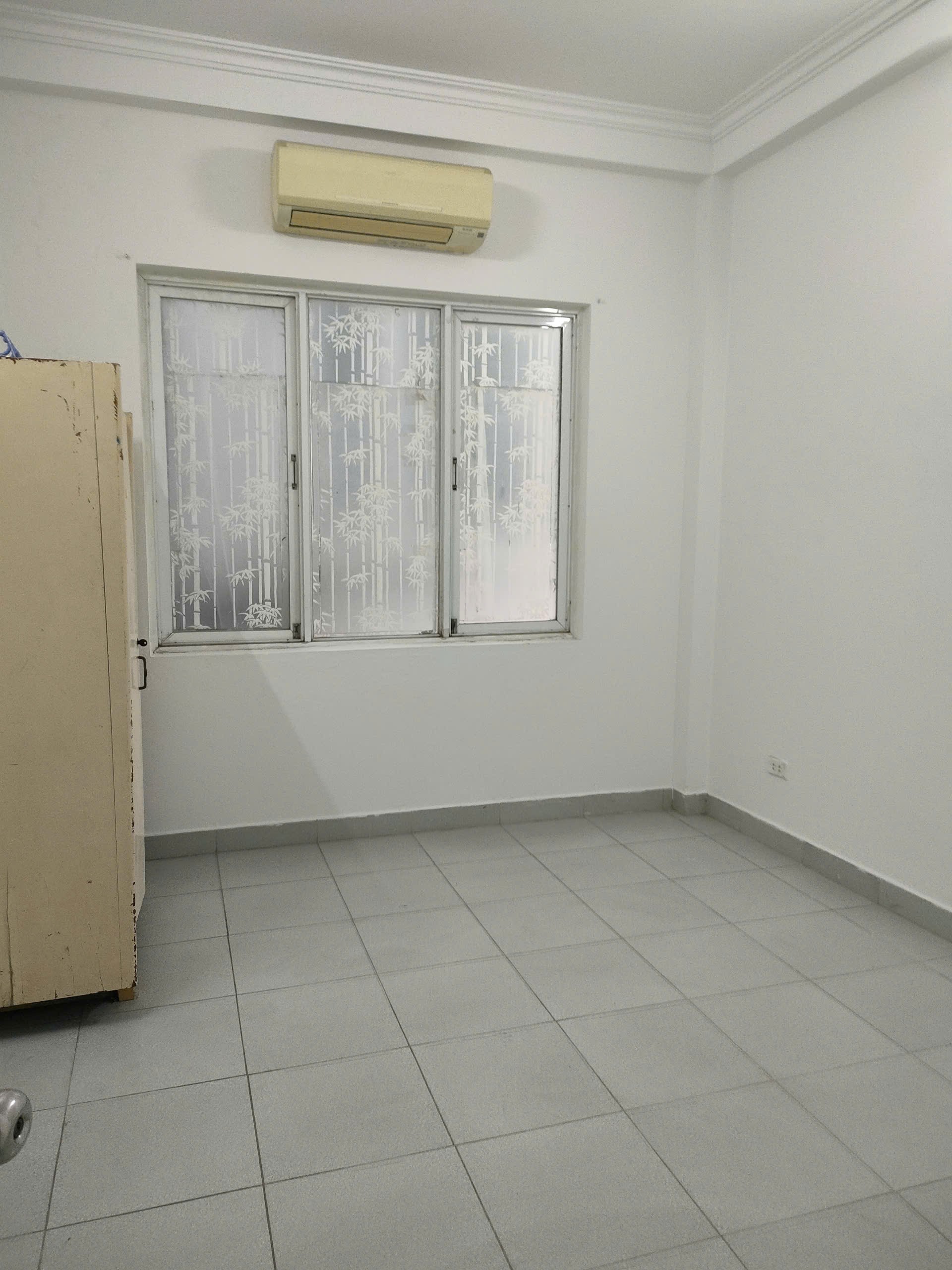 Bán gấp giá rẻ Trương Định 36m, 2 tầng, mặt tiền 3.2m, 3.1 tỷ Hoàng Mai.