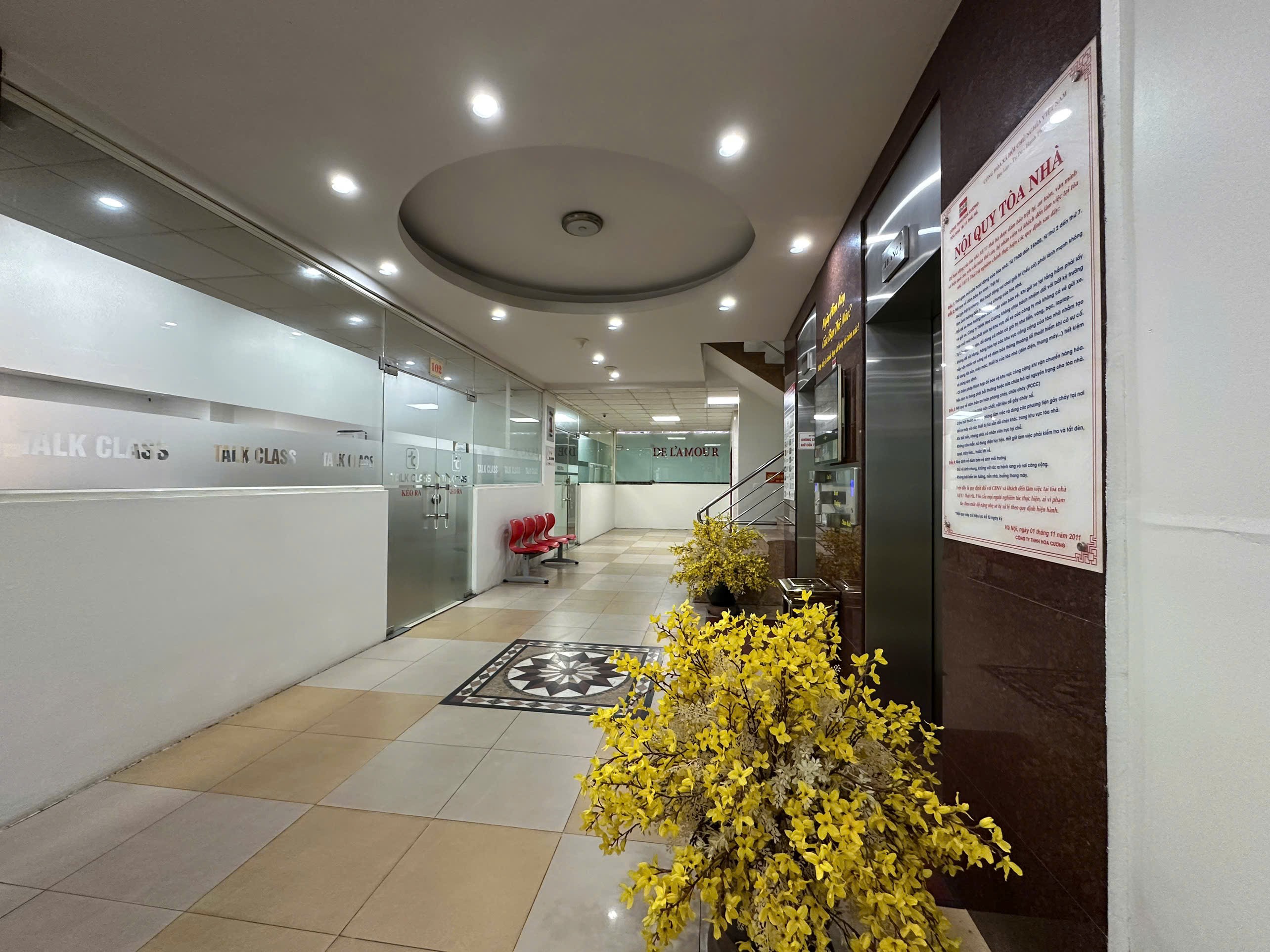 VP GIÁ THUÊ RẺ 36m2 TẠI TRUNG TÂM 11 THÁI HÀ. Free LÀM NGOÀI GIỜ. LH 0929236669 5