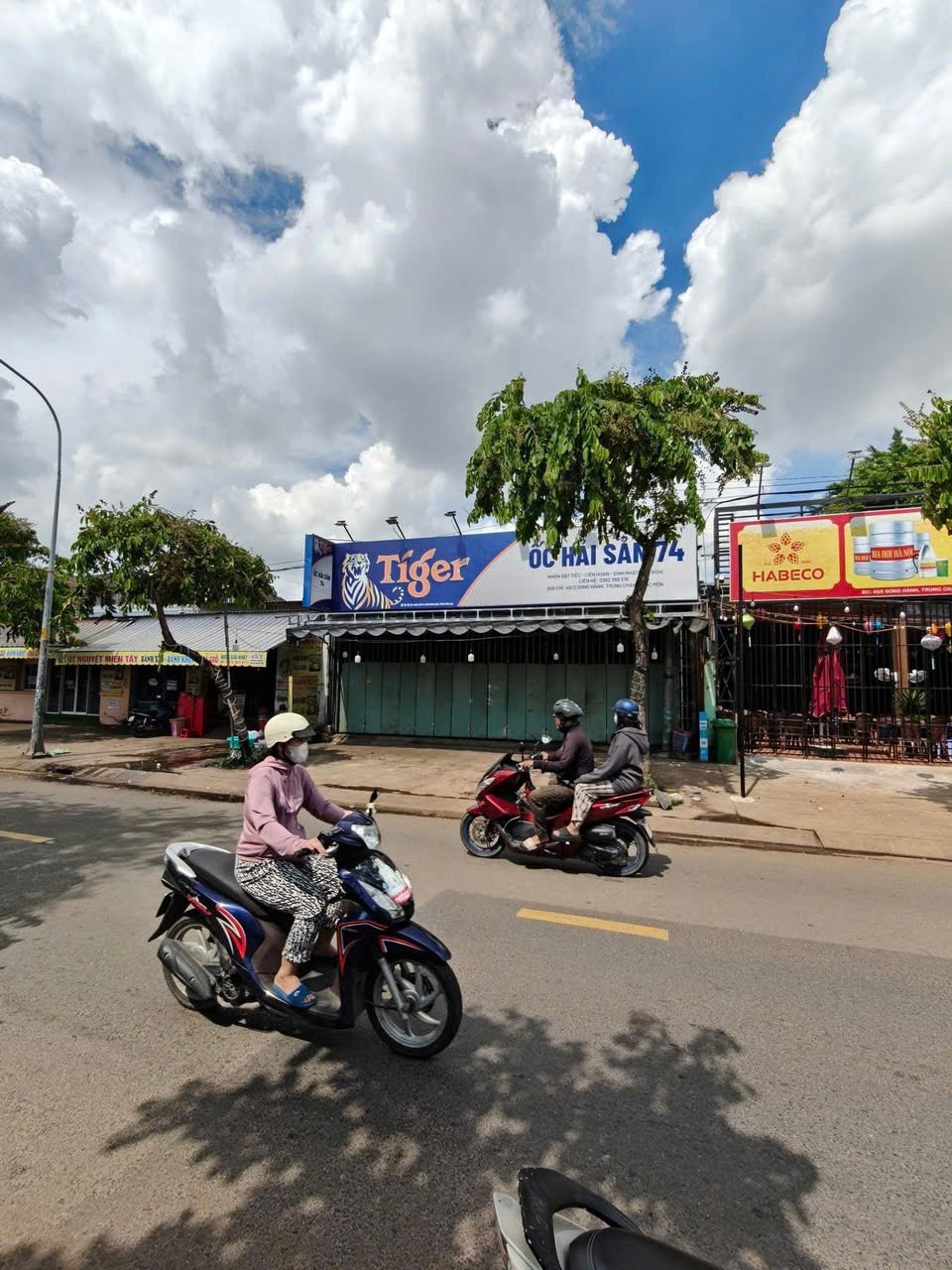 NHÀ MẶT TIỀN SONG HÀNH, TRUNG CHÁNH, HÓC MÔN ĐANG CHO THUÊ 22TR/THÁNG 2