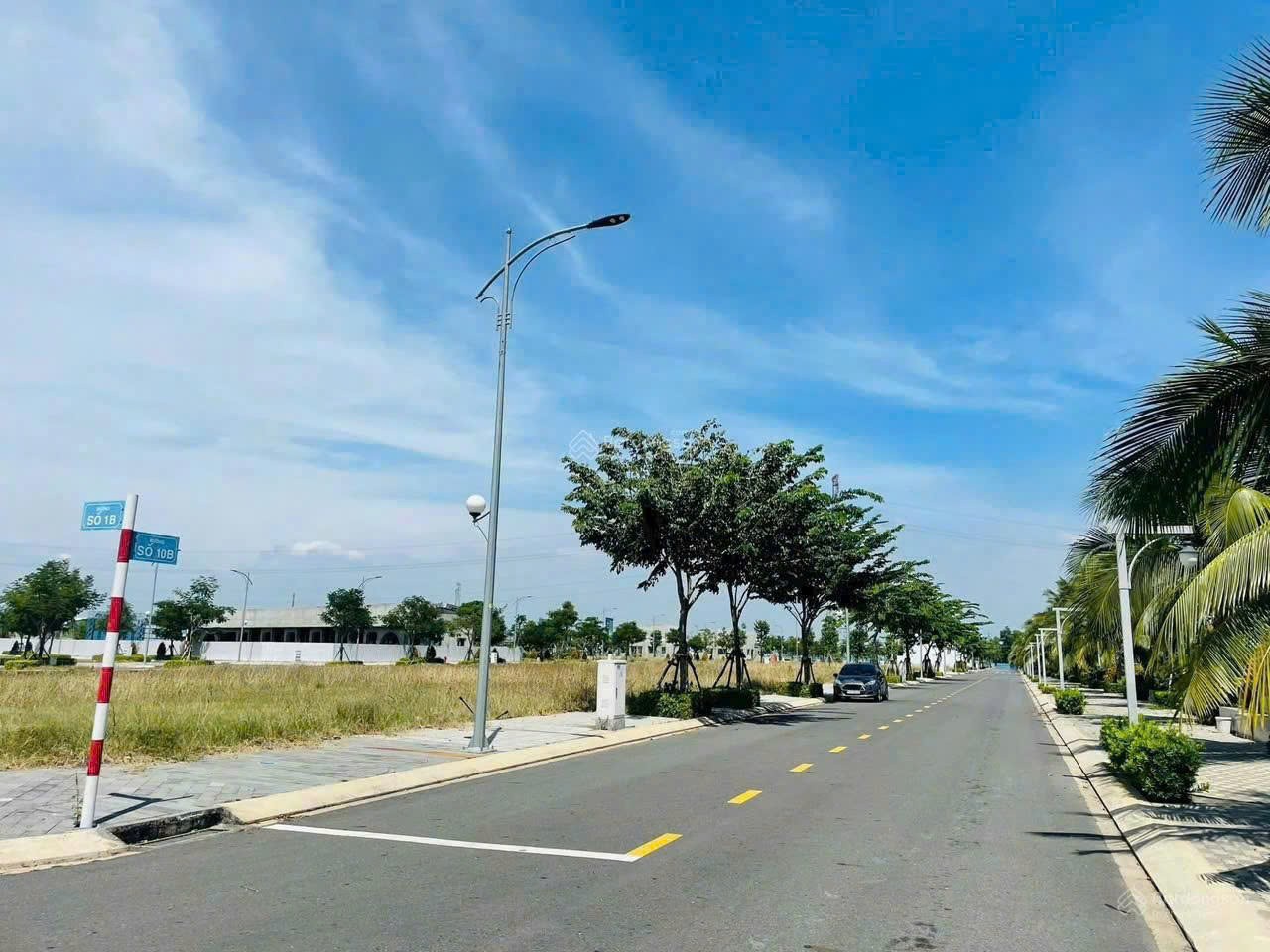 Đất mặt tiền đường 60m_Cách sân bay Long Thành 5km_Gía chỉ từ 1tỷ1!!! Bao thổ cư, chiết khấu 15%_ 5