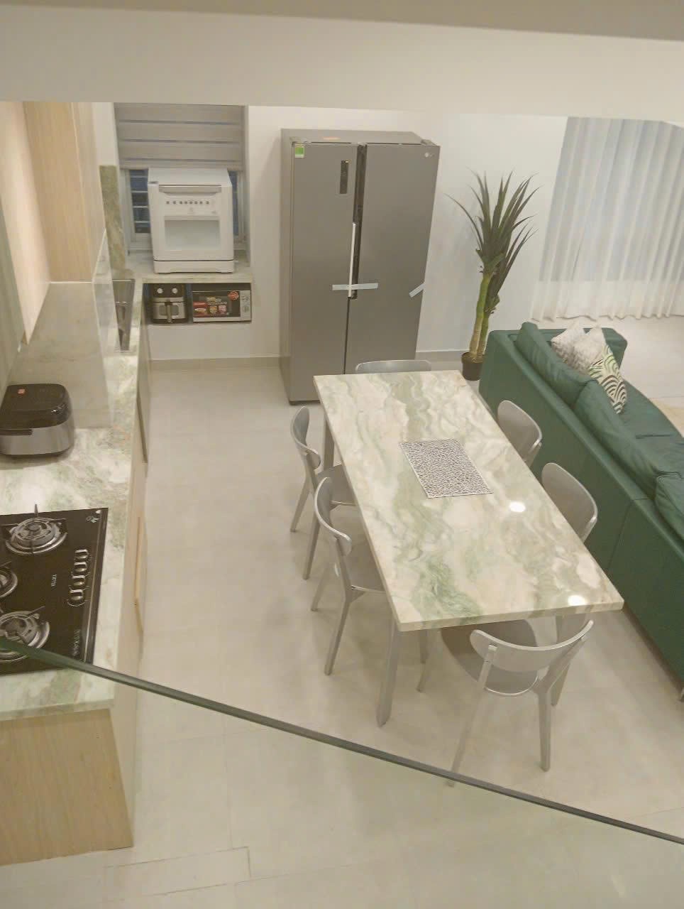Cho thuê Căn hộ chung cư Quận 7, Hồ Chí Minh, Diện tích 280m², Giá Thương lượng 6
