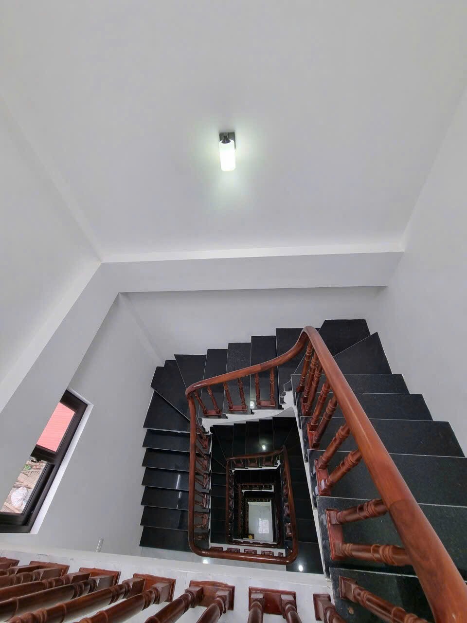 Cho thuê nhà, Trung Hòa, Vũ Phạm Hàm, Trần Kim Xuyến; 119m2* 4T -37 tr 4