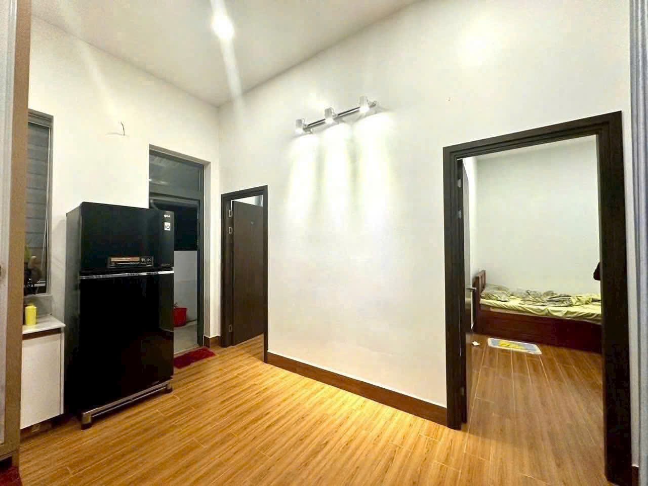 Bán nhà vườn 2 mặt tiền đường oto xã Thạnh Đức dt 235,5m2 full thổ giá 2,39 tỷ 10