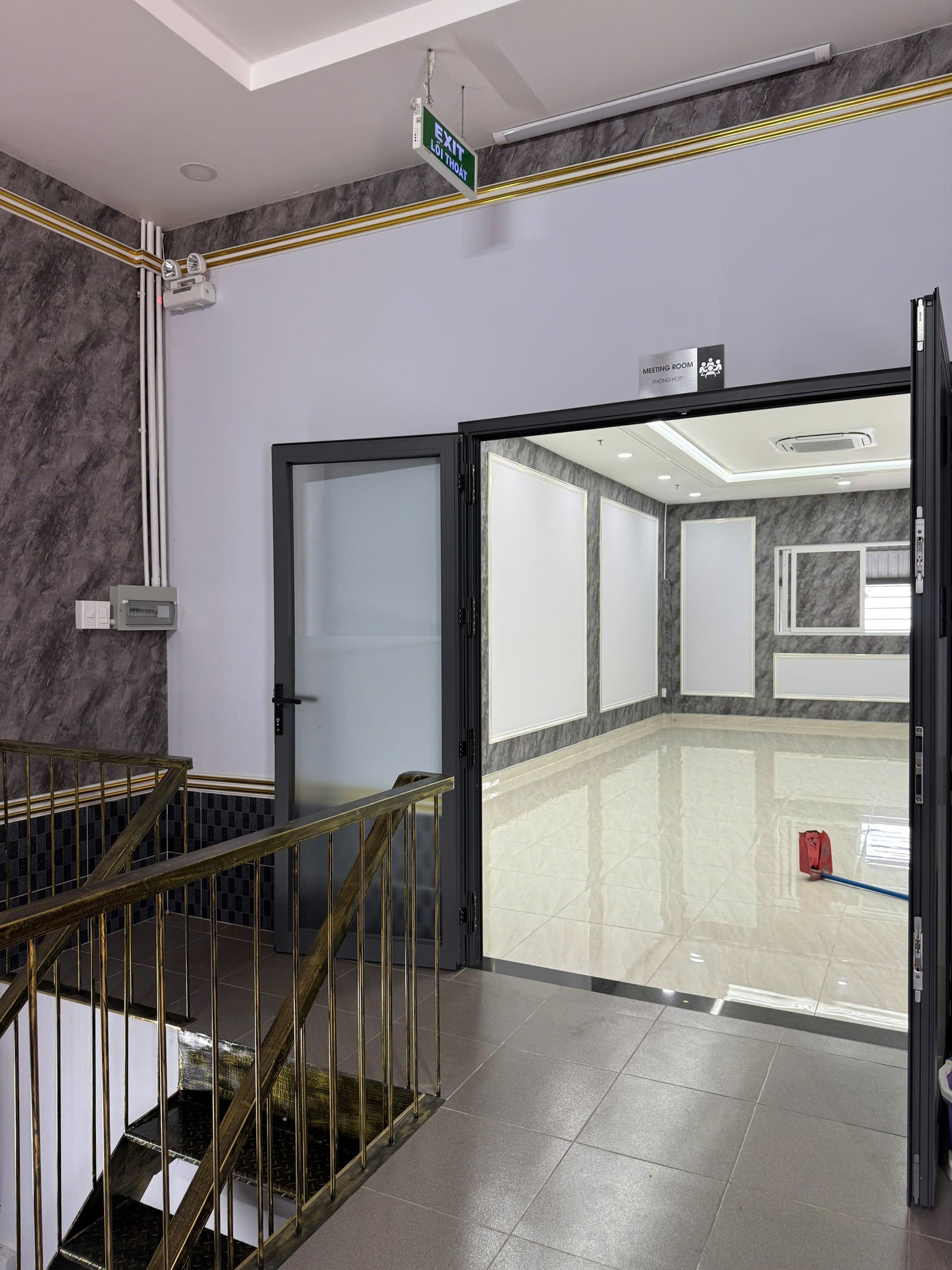 Cho thuê Văn phòng Tân Bình, Hồ Chí Minh, Diện tích 100m², Giá 95 Triệu/tháng 7