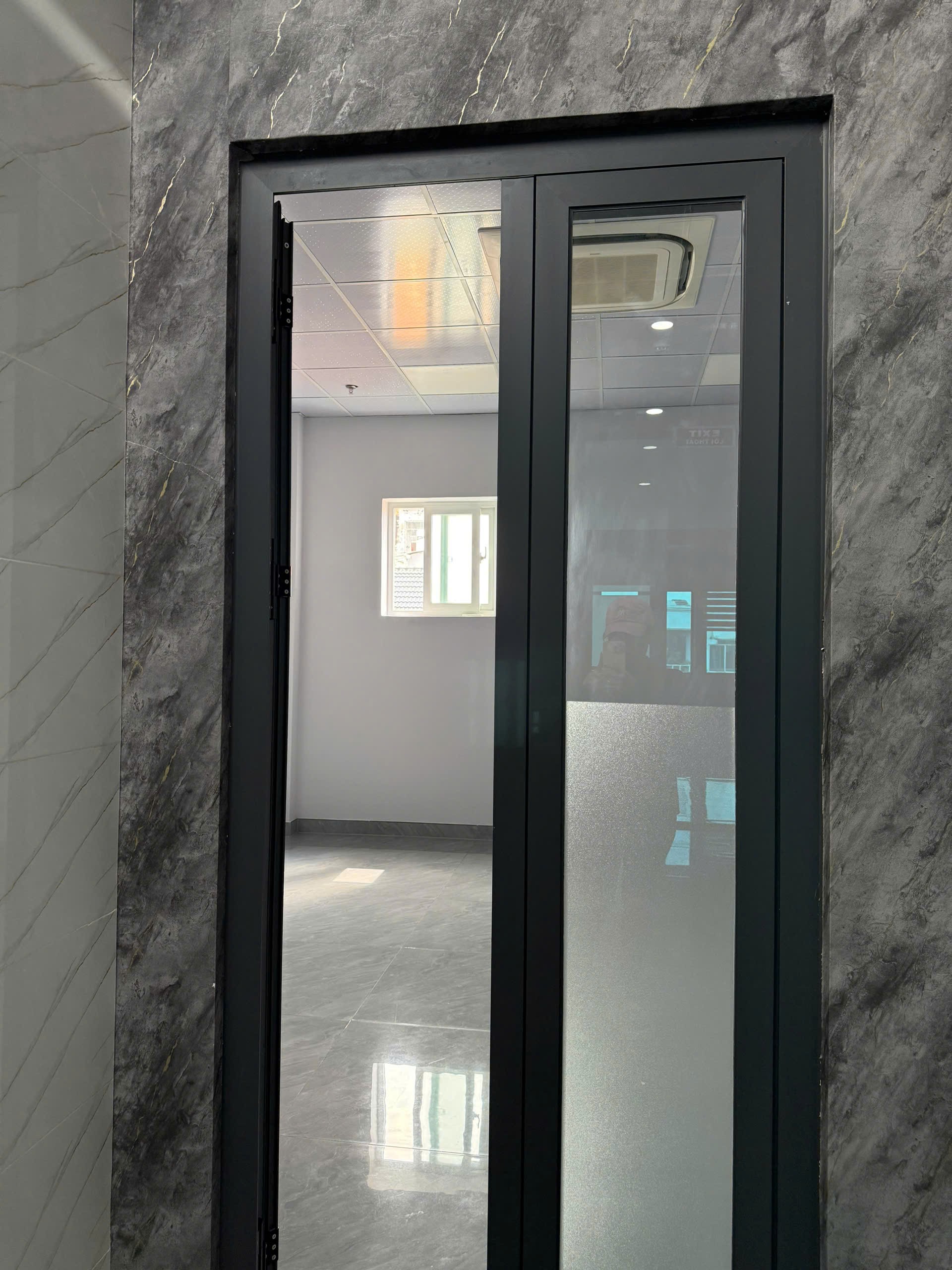 Cho thuê Văn phòng Tân Bình, Hồ Chí Minh, Diện tích 100m², Giá 95 Triệu/tháng 8