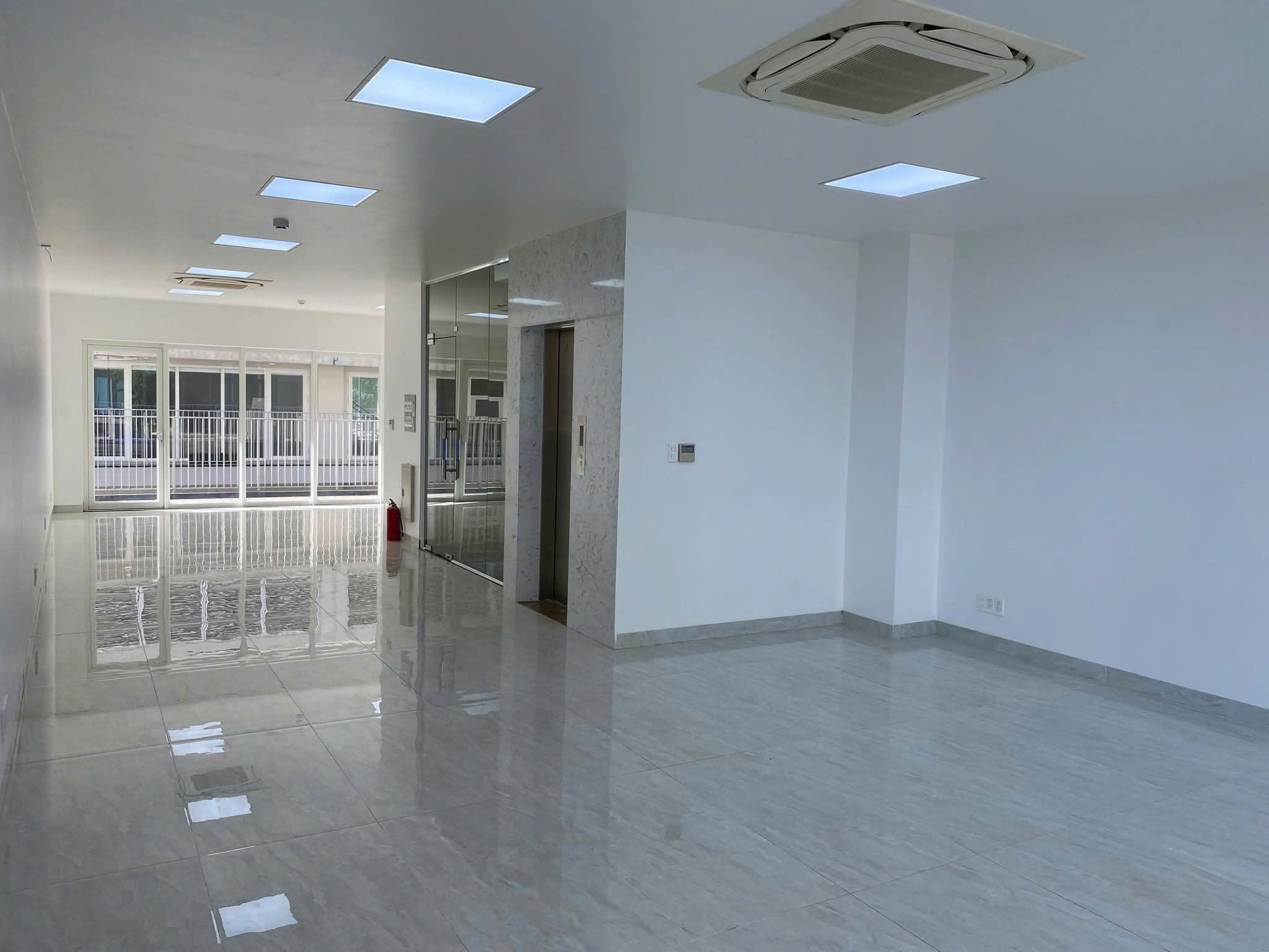 Cho thuê Nhà mặt tiền Phường Thủ Thiêm, Quận 2, Diện tích 114m², Giá 75 Triệu/tháng 7